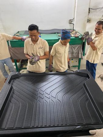 Spesialis karpet mobil anti-slip LFTech - Auto Frontier