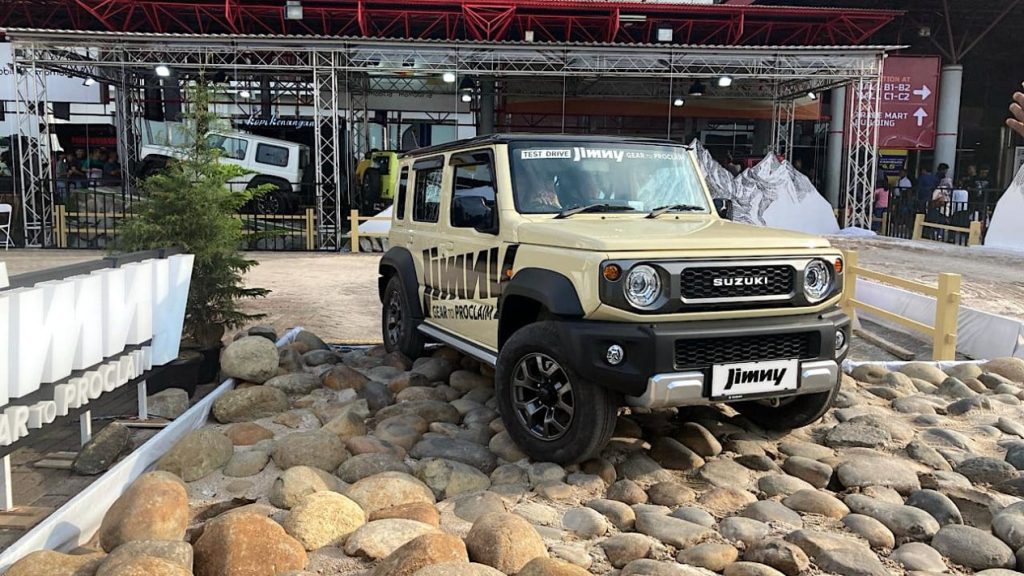 Suzuki Jimny ada di IIMS 2024