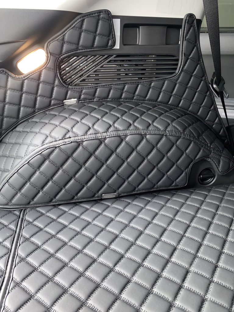 Aksesoris mobil - karpet mobil Frontier