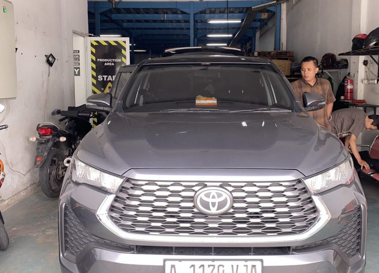 Karpet Mobil Custom untuk Innova Anda | Auto Frontier