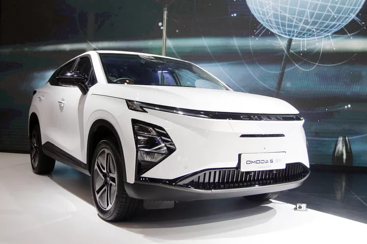 Chery omoda 5 EV terbaru